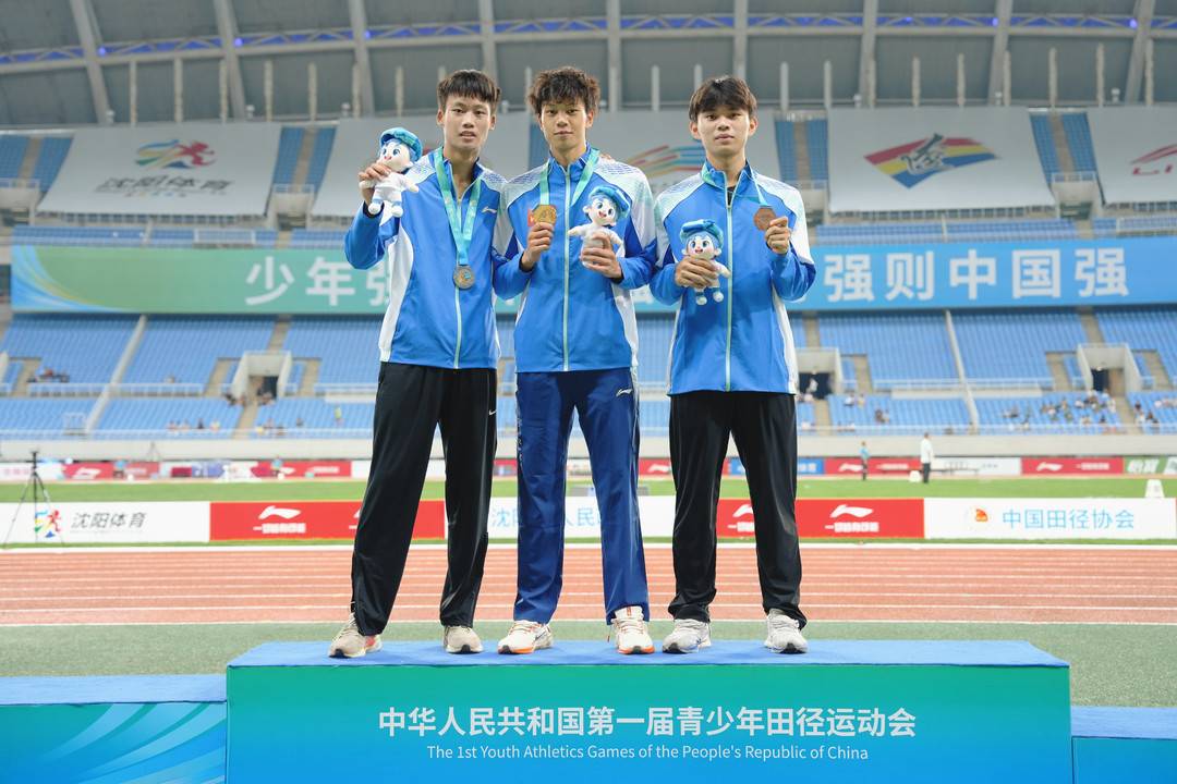 尹子豪分享, 之相比差距, class