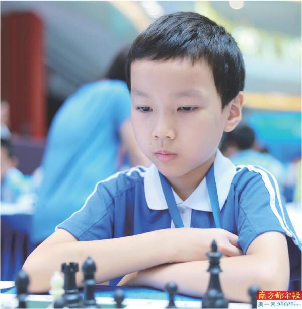 AA, 地方赛场走 AA, 地方赛场走